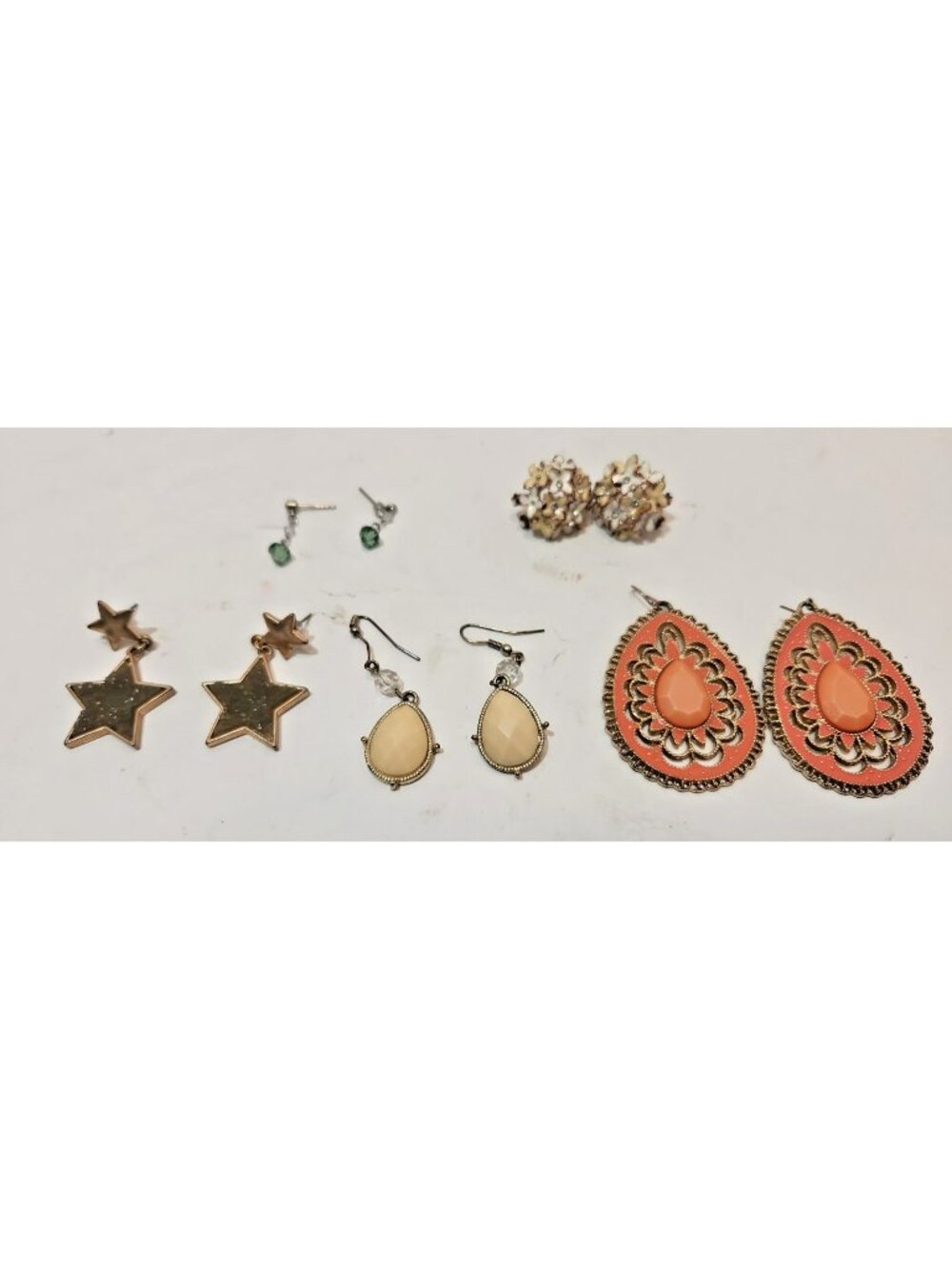 Vtg Lot of 5 Pair Pierced Drop Earrings Southwestern Star Beaded Metal